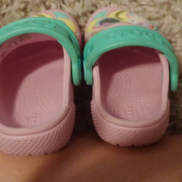 Crocs - Picture 3 of 4